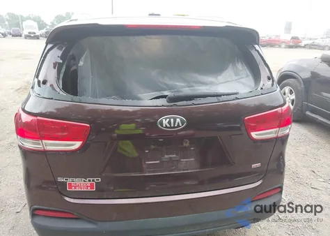 2016 Kia Sorento 2.4L Lx z USA, uszkodzony, nr VIN 5XYPG4A38GG008541